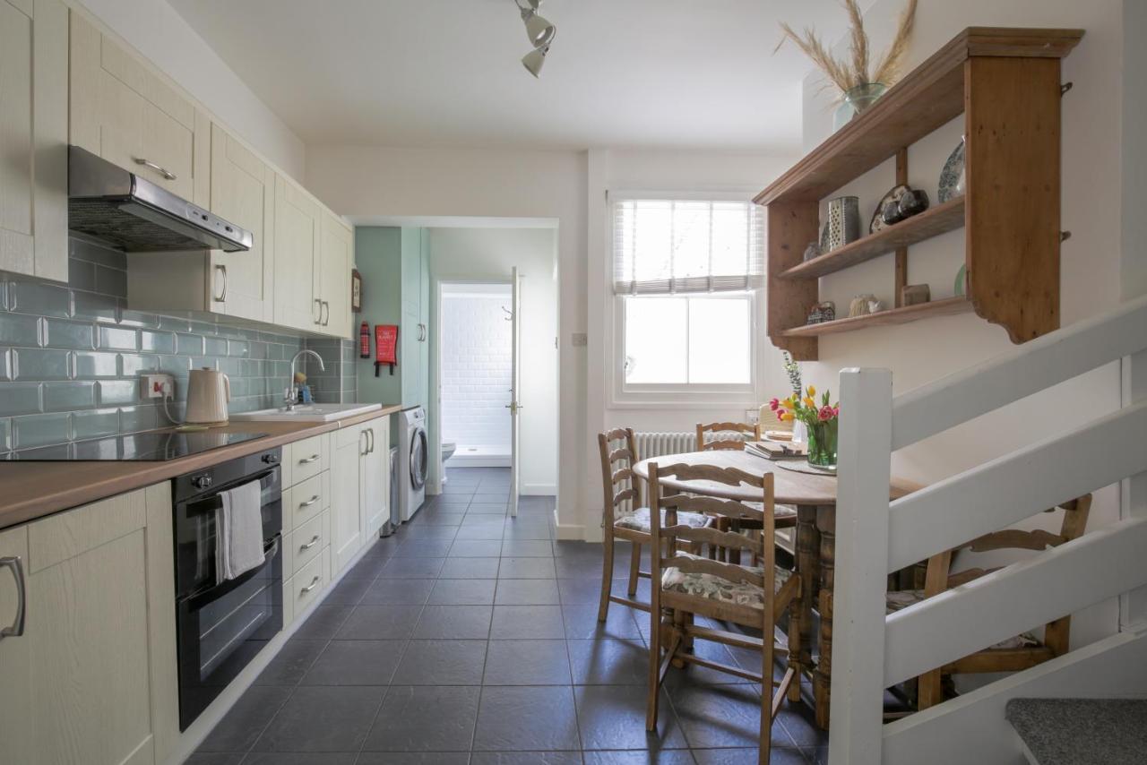 Chester Stays - Lovely 2 Bedroom House In The Heart Of Честер Екстер'єр фото